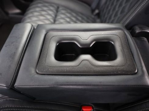 Used 2022 Mitsubishi Outlander SEL image 40