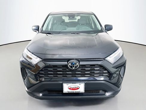 Used 2024 Toyota RAV4 LE AWD/4WD image 2