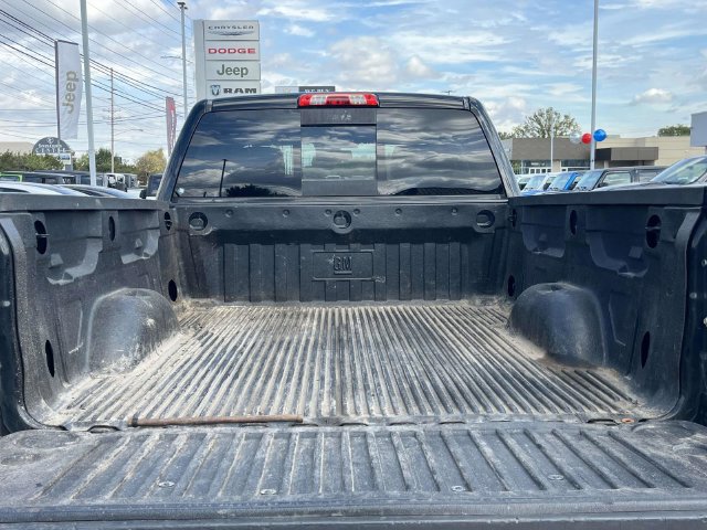Used 2014 GMC Sierra 1500 SLT w/ SLT Preferred Package AWD/4WD image 19