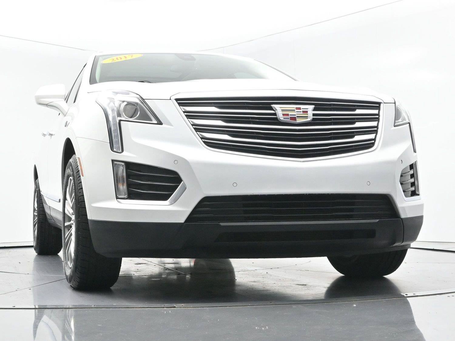 Used 2017 Cadillac XT5 Luxury w/ Driver Awareness Package FWD image 51