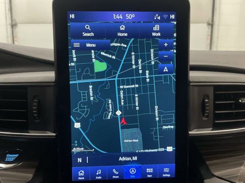 Used 2023 Ford Explorer Limited w/ Limited Technology Package image 8