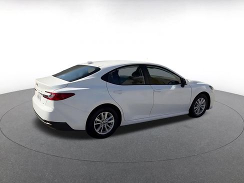 Used 2025 Toyota Camry LE FWD image 12