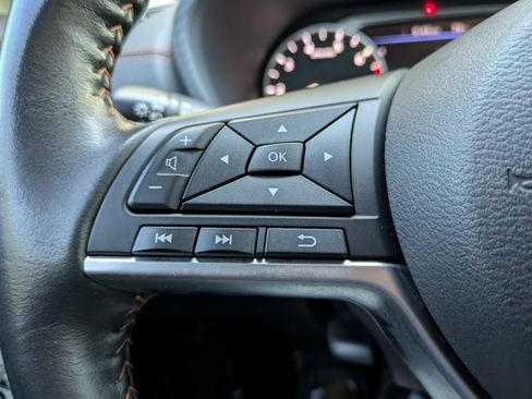 Used 2022 Nissan Sentra SR w/ Electronics Package image 21