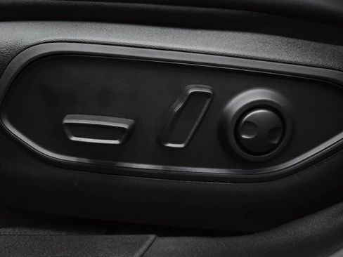 Used 2025 Jeep Wagoneer S Limited AWD/4WD image 29