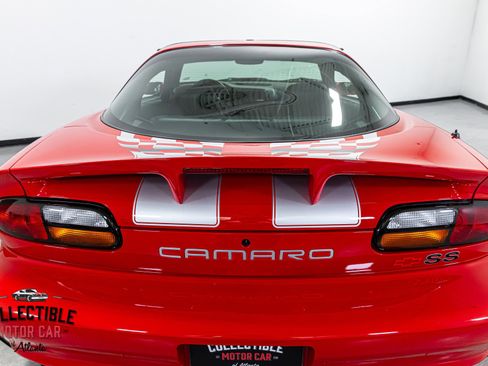 Used 2002 Chevrolet Camaro Z28 w/ SS Performance/Appearance Pkg image 60