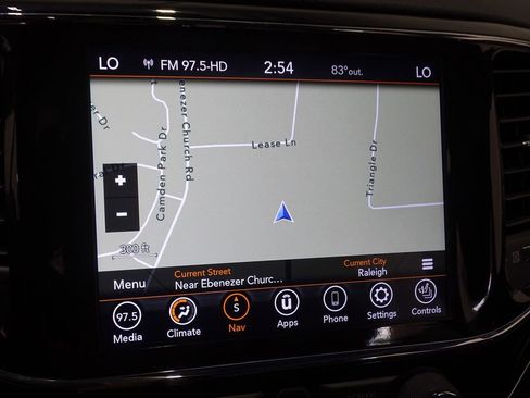 Used 2021 Jeep Grand Cherokee Limited image 8