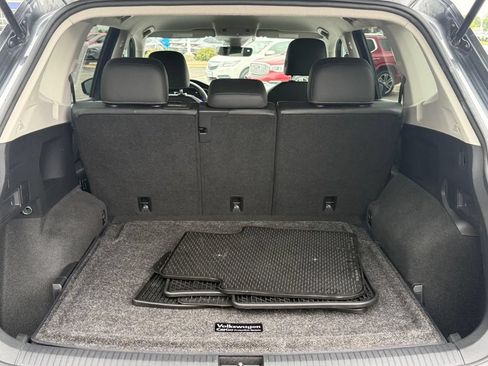 Certified 2023 Volkswagen Tiguan SE AWD/4WD image 5