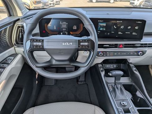 New 2026 Kia Sorento S w/ S Panoramic Sunroof Package FWD image 18