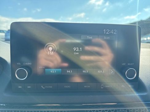 Used 2022 Honda Civic Sport image 16