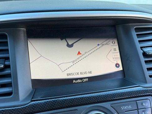 Used 2019 Nissan Pathfinder SV w/ Rock Creek Edition FWD image 22