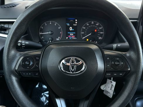 Used 2024 Toyota Corolla LE FWD image 18