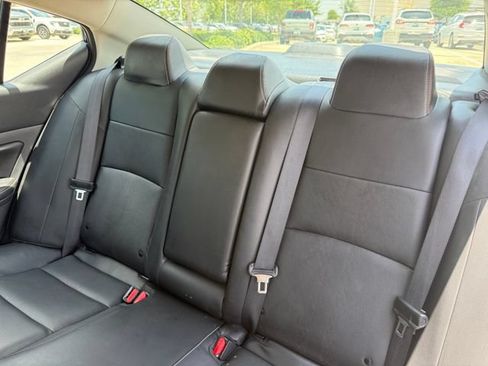 Used 2024 Nissan Altima 2.5 SR w/ SR Premium Package FWD image 24