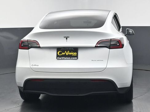 Used 2023 Tesla Model Y Long Range AWD/4WD image 45