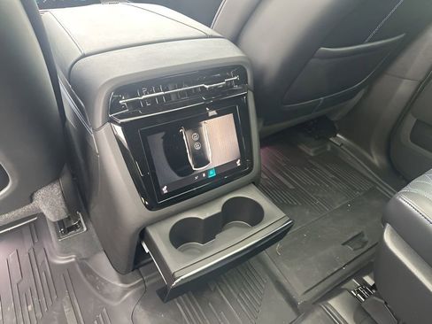 New 2026 Cadillac Escalade IQ Luxury 1 w/ LPO, Floor Liner Package AWD/4WD image 21