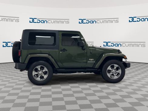 Used 2008 Jeep Wrangler Sahara w/ Dual Top Group image 9
