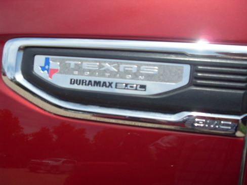 Used 2021 GMC Sierra 1500 SLT RWD image 4