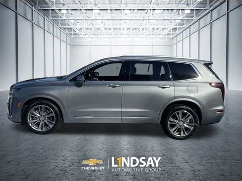 Certified 2024 Cadillac XT6 Premium Luxury w/ LPO, Floor Liner Package image 5