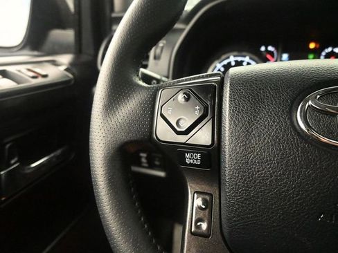 Used 2024 Toyota 4Runner TRD Off-Road image 15