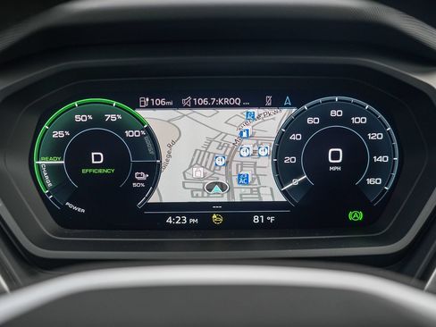 Certified 2023 Audi Q4 e-tron Premium Plus w/ Premium Plus AWD/4WD image 25