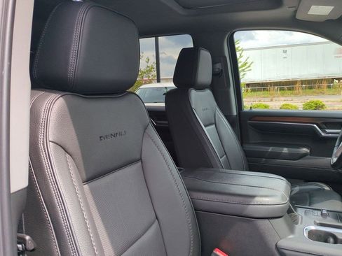 Used 2024 GMC Sierra 1500 Denali w/ Denali Reserve Package AWD/4WD image 42