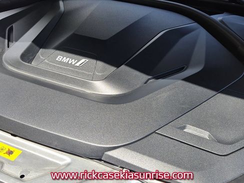 Used 2023 BMW i4 eDrive40 w/ Premium Package RWD image 22