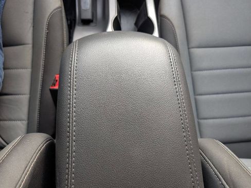 Used 2016 Ford Escape SE w/ Equipment Group 201A image 36