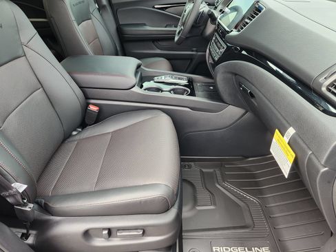 New 2026 Honda Ridgeline Black Edition image 16