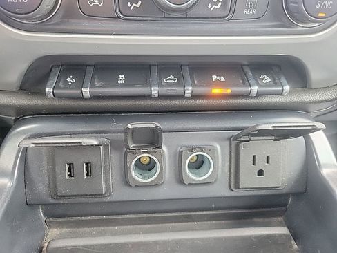 Used 2016 GMC Sierra 1500 SLT w/ SLT Premium Package image 19