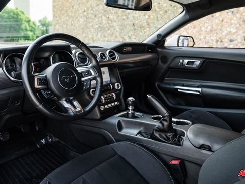 Used 2020 Ford Mustang GT w/ GT Performance Package RWD image 2