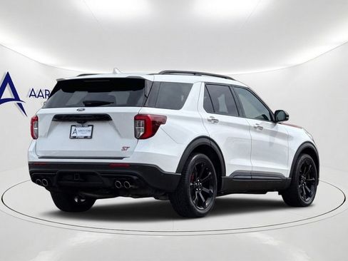 Used 2022 Ford Explorer ST w/ Equipment Group 401A RWD image 5