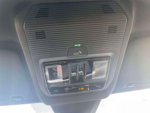 New 2026 Volkswagen Atlas Cross Sport SEL R-Line image 30