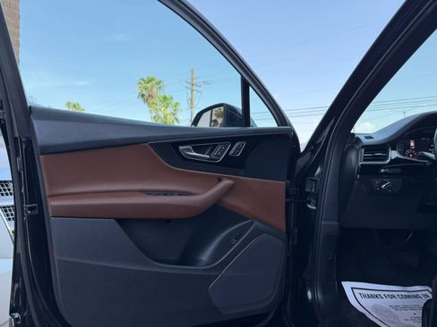 Used 2017 Audi Q7 3.0T Premium Plus w/ Premium Plus Package AWD/4WD image 38