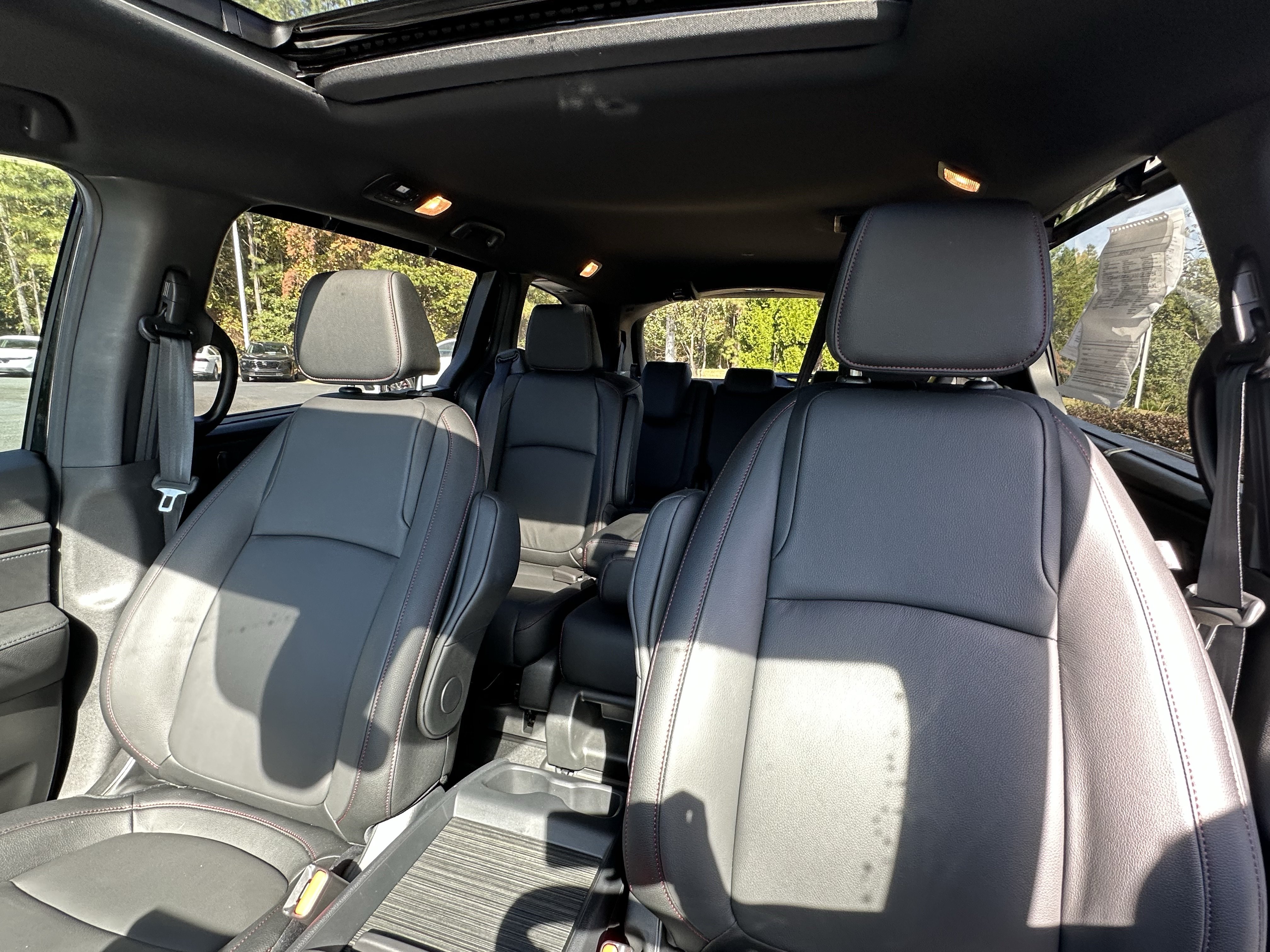 Used 2026 Honda Odyssey Sport-L image 7