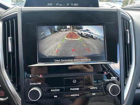 Used 2020 Subaru Forester Premium image 32