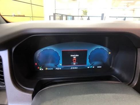 New 2025 Ford Bronco Badlands image 14