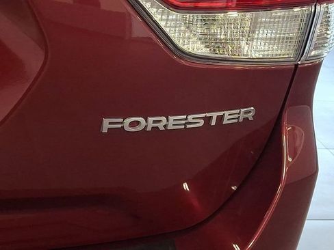 Certified 2023 Subaru Forester Limited AWD/4WD image 33