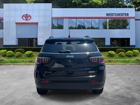 Used 2020 Jeep Compass Latitude w/ Popular Equipment Group AWD/4WD image 6