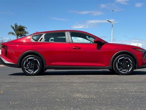 New 2026 Kia K4 EX image 6