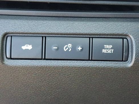 Certified 2023 Nissan Altima 2.5 SR w/ SR Premium Package FWD image 26