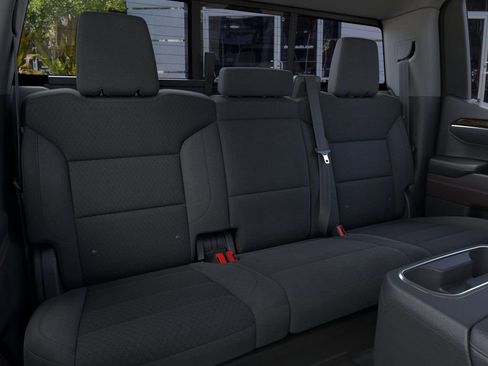 New 2025 GMC Sierra 1500 Elevation image 17