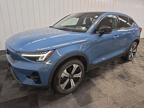 Used 2023 Volvo C40 P8 Recharge Plus image 8