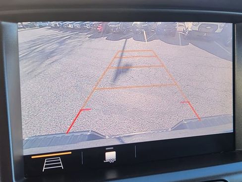 Used 2019 Chevrolet Colorado ZR2 image 27