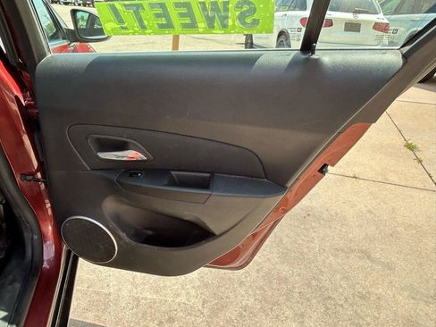 Used 2012 Chevrolet Cruze Eco FWD image 15