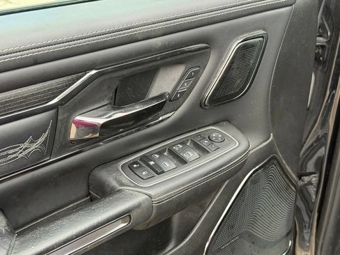Used 2022 RAM 1500 Limited w/ Night Edition AWD/4WD image 13