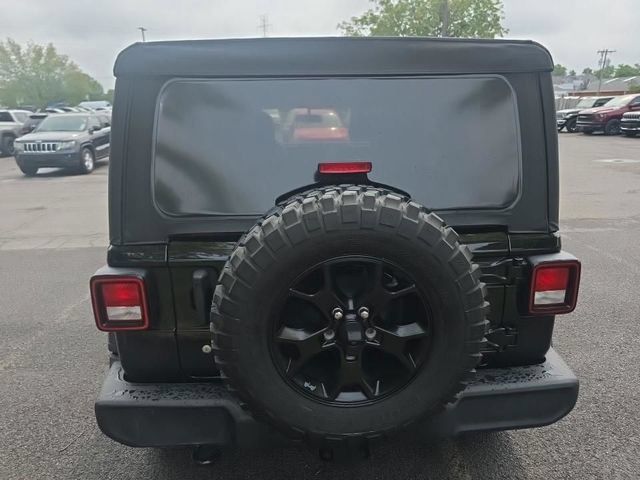Used 2022 Jeep Wrangler Unlimited Sport AWD/4WD image 3
