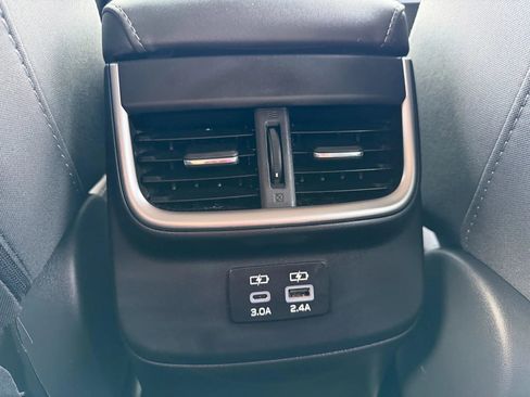Used 2024 Subaru Legacy Premium image 21