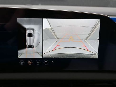 New 2025 Cadillac Optiq Luxury 1 w/ LPO, Floor Liner Package image 25