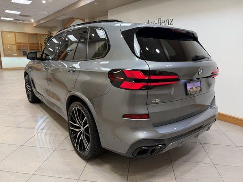 Used 2024 BMW X5 M60i AWD/4WD image 3