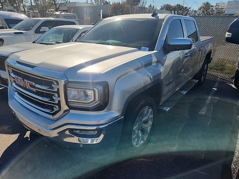 Used 2018 GMC Sierra 1500 SLT w/ Texas SLT Premium Package image 3