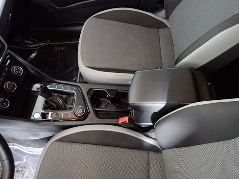 Used 2023 Volkswagen Taos S image 32